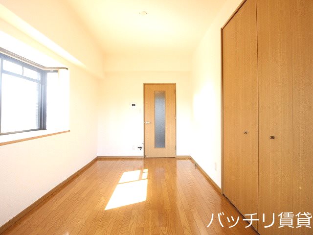 居室・リビング　同シリーズ写真のため、現況を優先します。
