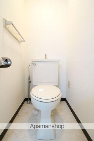 ＪＲ総武線 市川駅 徒歩8分 4階建 築36年のトイレ写真