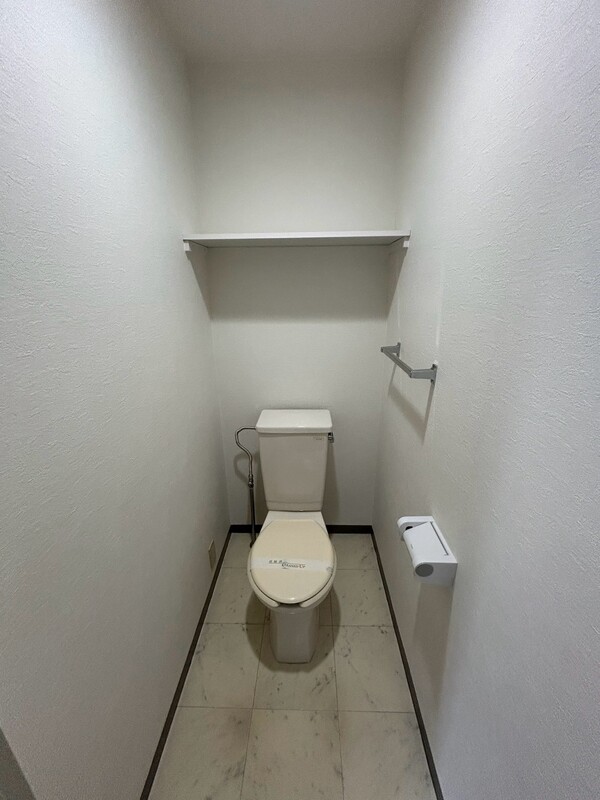 エランドールカスタムのトイレ写真