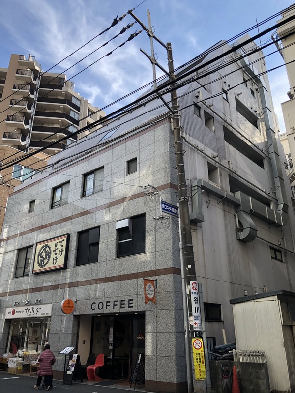 エランドールカスタムの外観写真