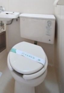 京王線 桜上水駅 徒歩2分 3階建 築37年のトイレ写真