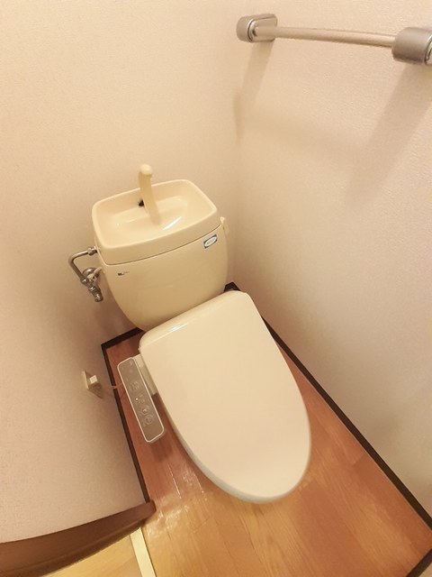 トイレ　トイレ