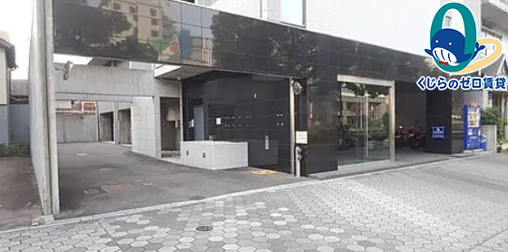 エントランス　初期費用分割可★ご希望の場所まで無料送迎サービス付♪