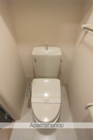 ＪＲ常磐線 柏駅 徒歩13分 3階建 築11年のトイレ写真