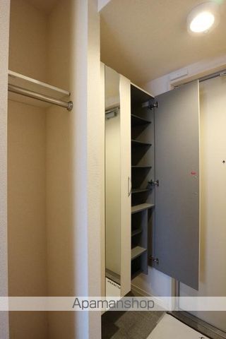 ＪＲ常磐線 柏駅 徒歩13分 3階建 築11年の玄関写真