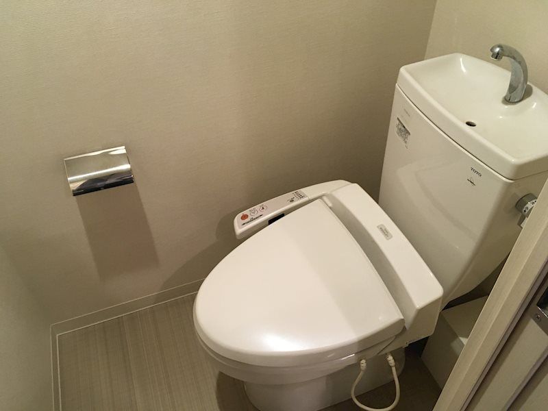 トイレ　参考写真