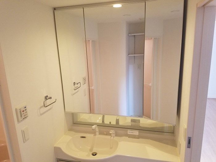 洗面設備　同建物参考写真