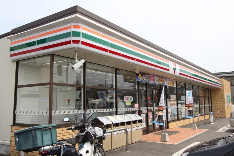 コンビニ　【セブンイレブン若松古前店】（コンビニ）まで2076m