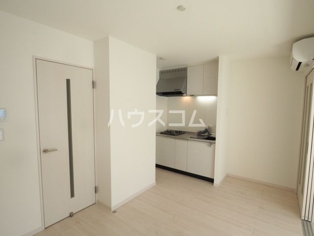 SQUARE志賀本通の居間写真