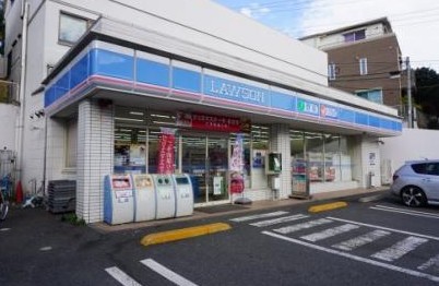 コンビニ　ローソン三ッ沢下町店（コンビニ）まで93m