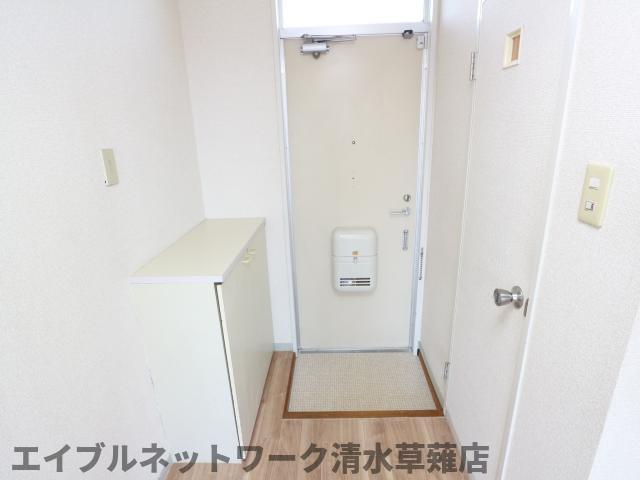 玄関　ゆったりとした玄関です