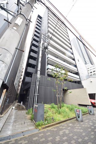 大阪市中央区今橋のマンションの建物外観