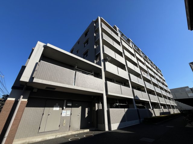 埼玉県蕨市中央３（マンション）の賃貸物件の外観