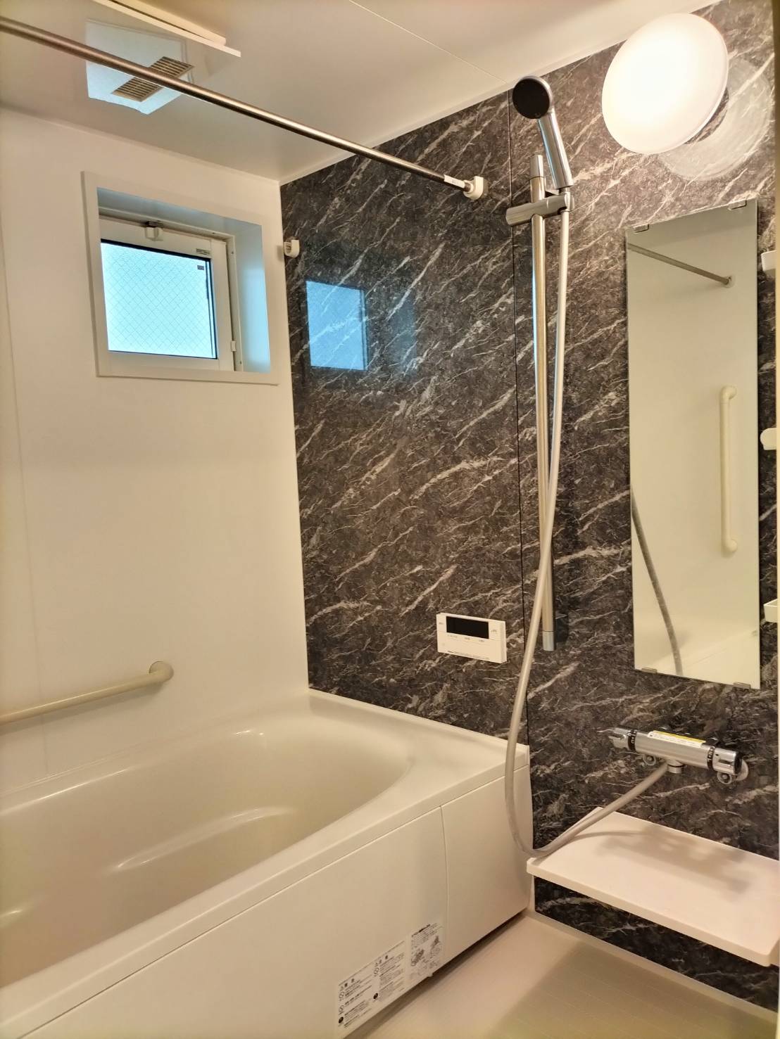 D-room木ノ下の風呂写真