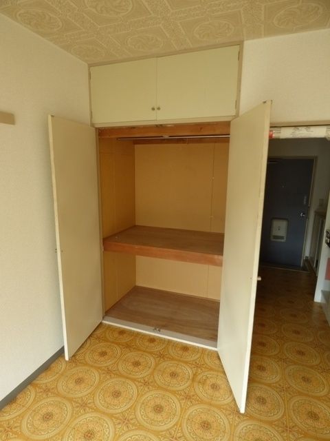 【青梅市新町のマンションの収納】