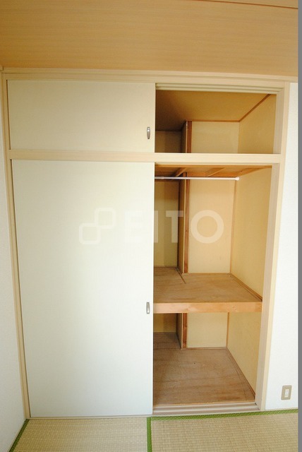 収納　写真は１０２号室