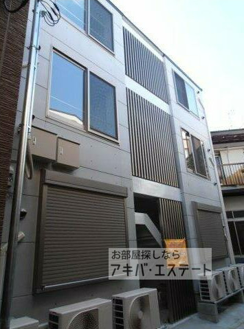 【アクレスクレール南千住壱番館の建物外観】