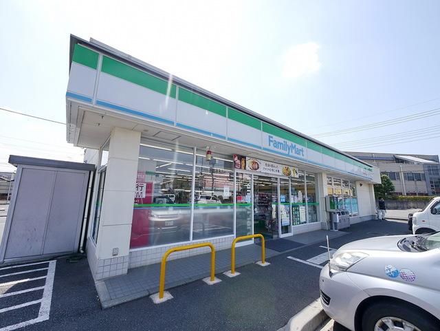 【所沢市宮本町のマンションのコンビニ】