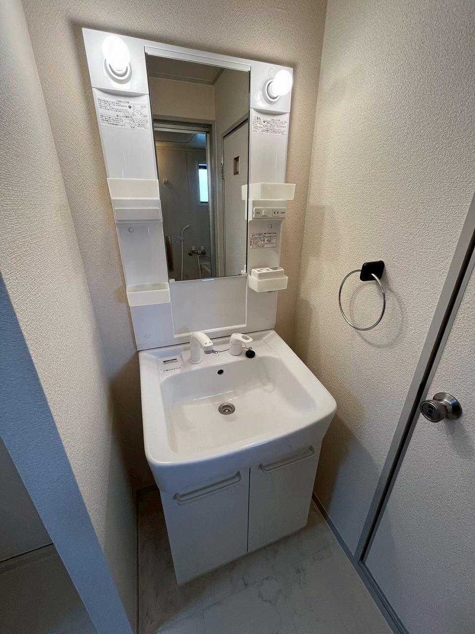 洗面設備　独立洗面台