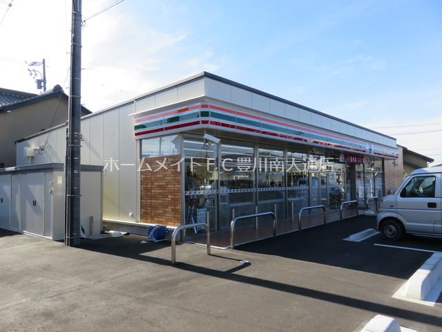 コンビニ　セブン-イレブン 蒲郡三谷北通3丁目店（コンビニ）まで158m