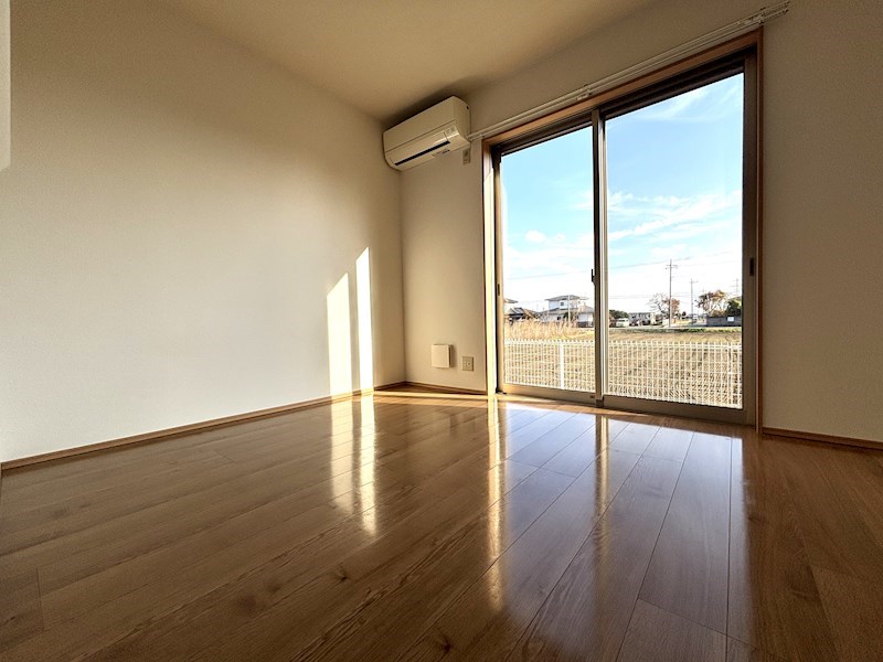 居室・リビング　ご自分の時間を楽しめます。