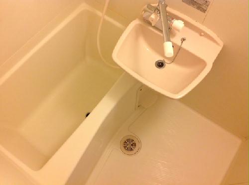 バス・シャワールーム　現況優先