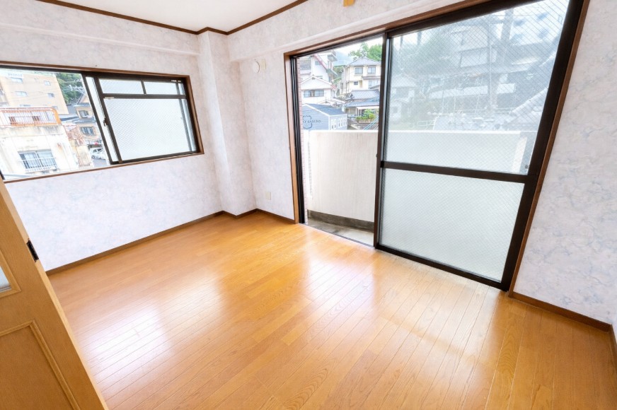 佐世保市 6階建 築28年の居間写真