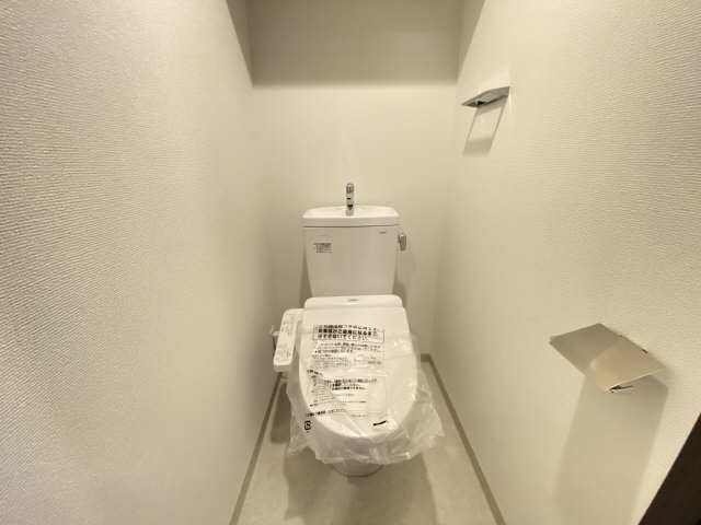 トイレ　同一タイプです。