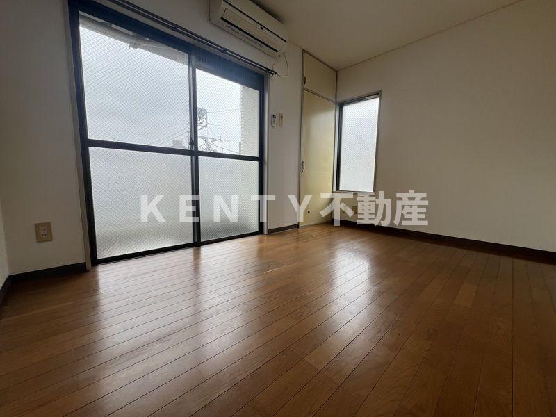 居室・リビング　使いやすい居間です