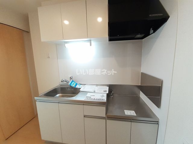 プライアー_内装_1