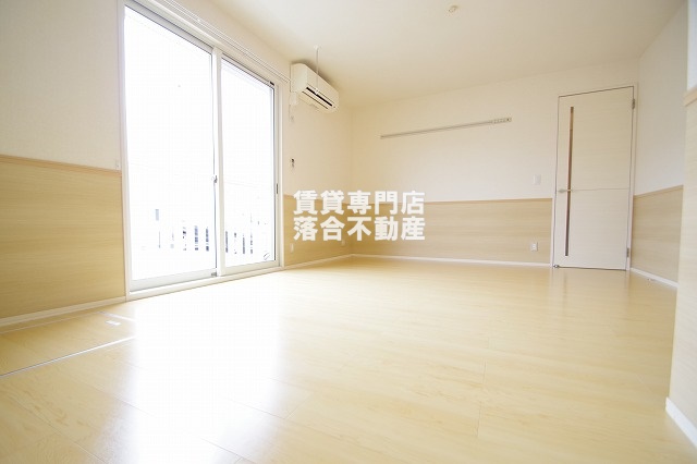 居室・リビング　明るくて綺麗なリビング♪