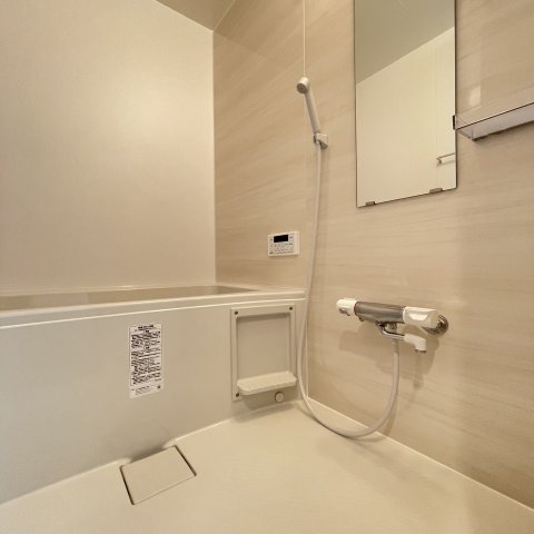バス・シャワールーム　同仕様タイプです