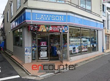 コンビニ　ローソン東北沢駅前店（コンビニ）まで230m