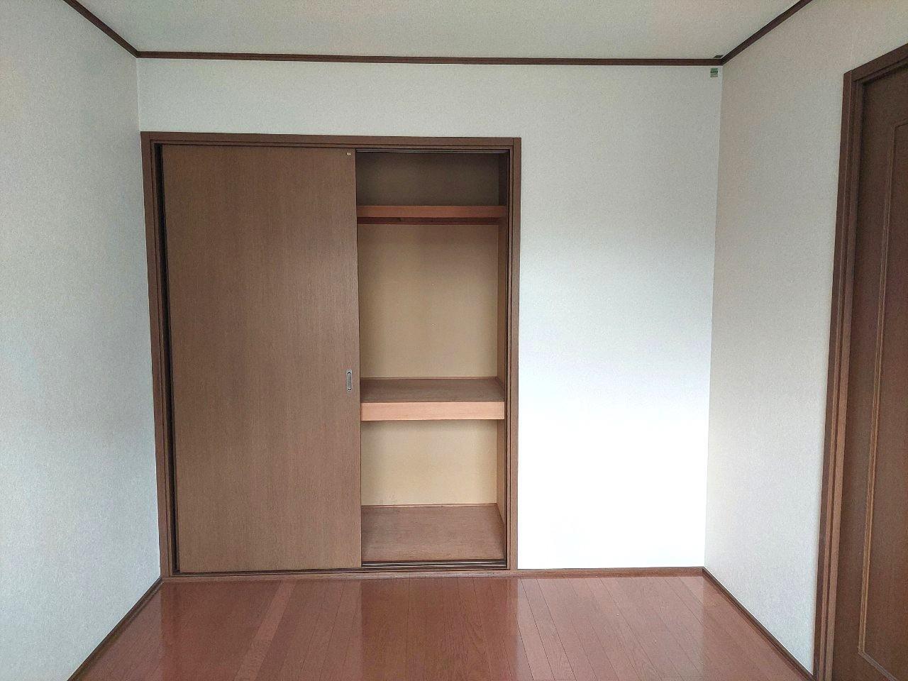 収納　押入れ収納