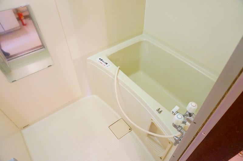 バス・シャワールーム　浴室