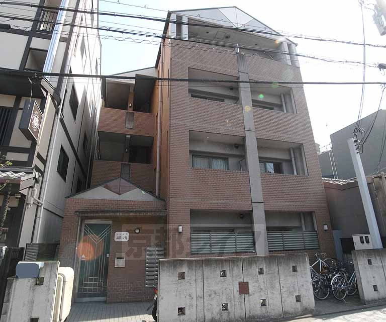 ジュネス堀川の外観写真