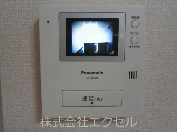 セキュリティ　来訪者の姿が確認できます。