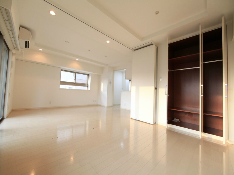 その他部屋・スペース　洋室6帖　ＬＤＫ11.5帖とつなげても仕切っても使えます