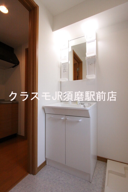 洗面設備　洗面台もきれいです
