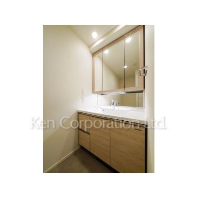 洗面設備　同タイプ5階のお部屋を撮影。仕様が異なることがあります。