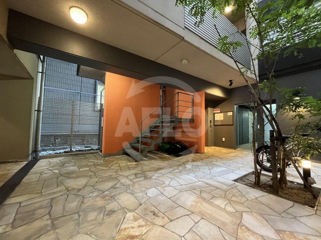 ロビー　F-STUDIO VERONICA（エフスタジオベロニカ）