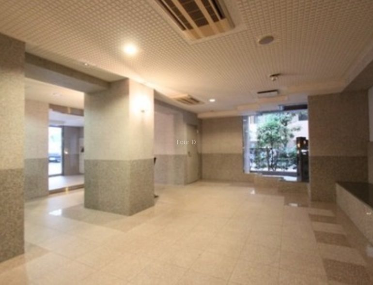 ロビー　★見学予約受付中★