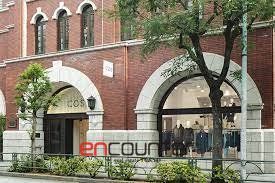 ショッピングセンター　COS青山店（ショッピングセンター）まで430m