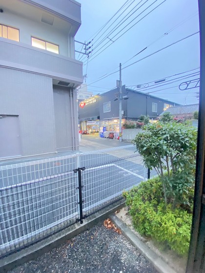 バルコニー　※別号室の写真を使用しております。