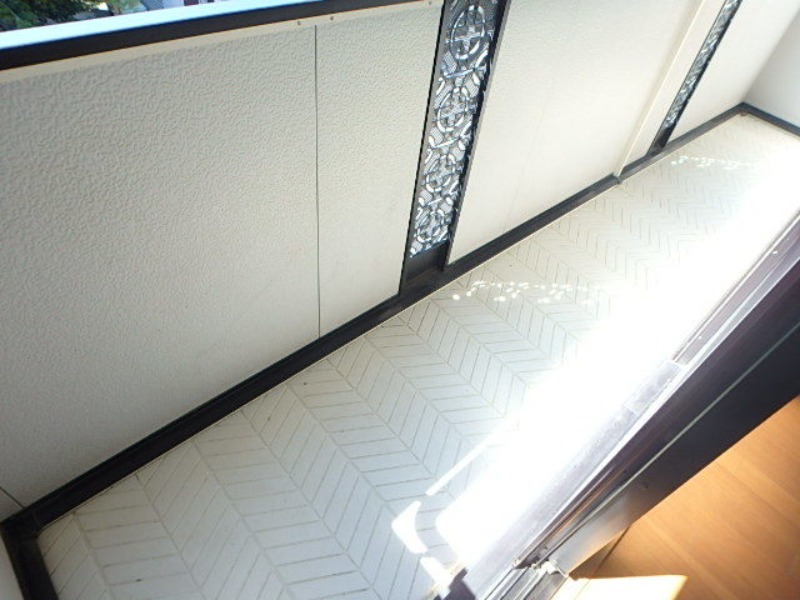 バルコニー　図面と現状に相違がある場合には現状を優先．．．