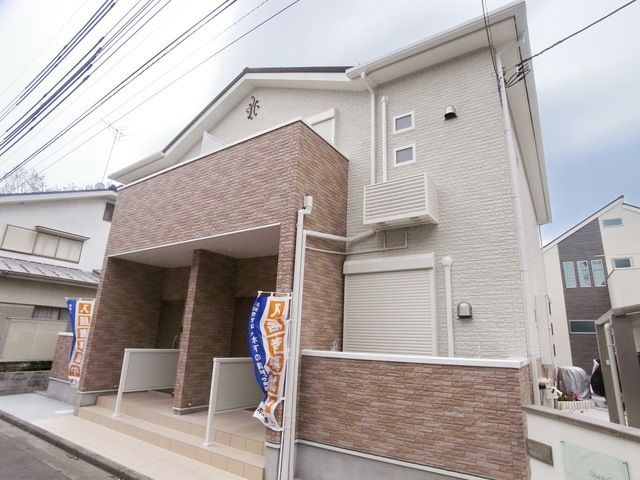 建物外観　☆1フロア2世帯☆