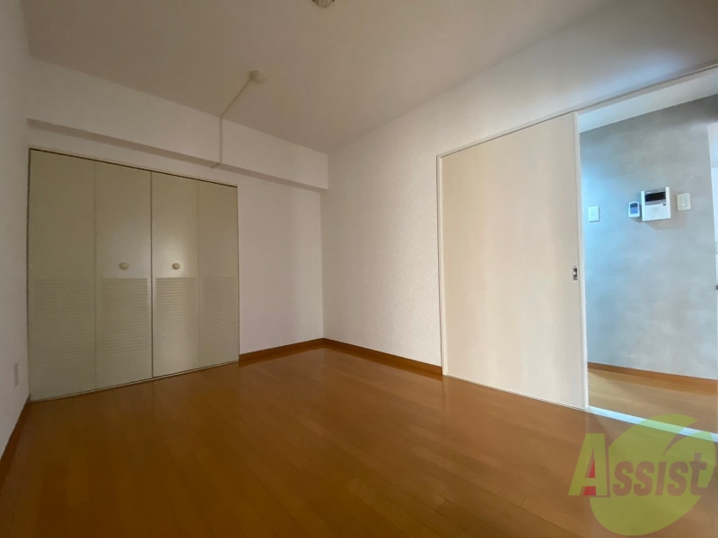 その他部屋・スペース　洋室の家具の配置を考えてみるのも楽しいですよ。