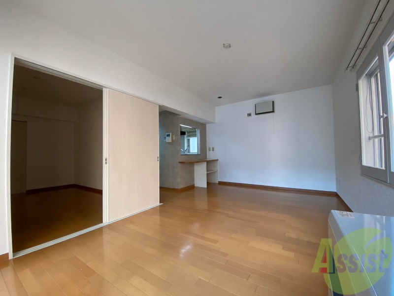 居室・リビング　広くてキレイなＬＤＫが広がっていて、充実した生活が送れそう。