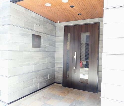 エントランス　エントランス