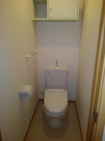 トイレ　トイレもきれいです